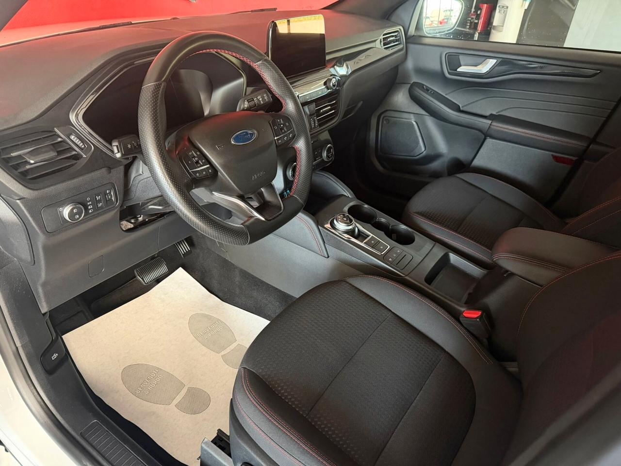 Ford Kuga 1.5 EcoBlue 120 CV aut. 2WD ST-Line Design