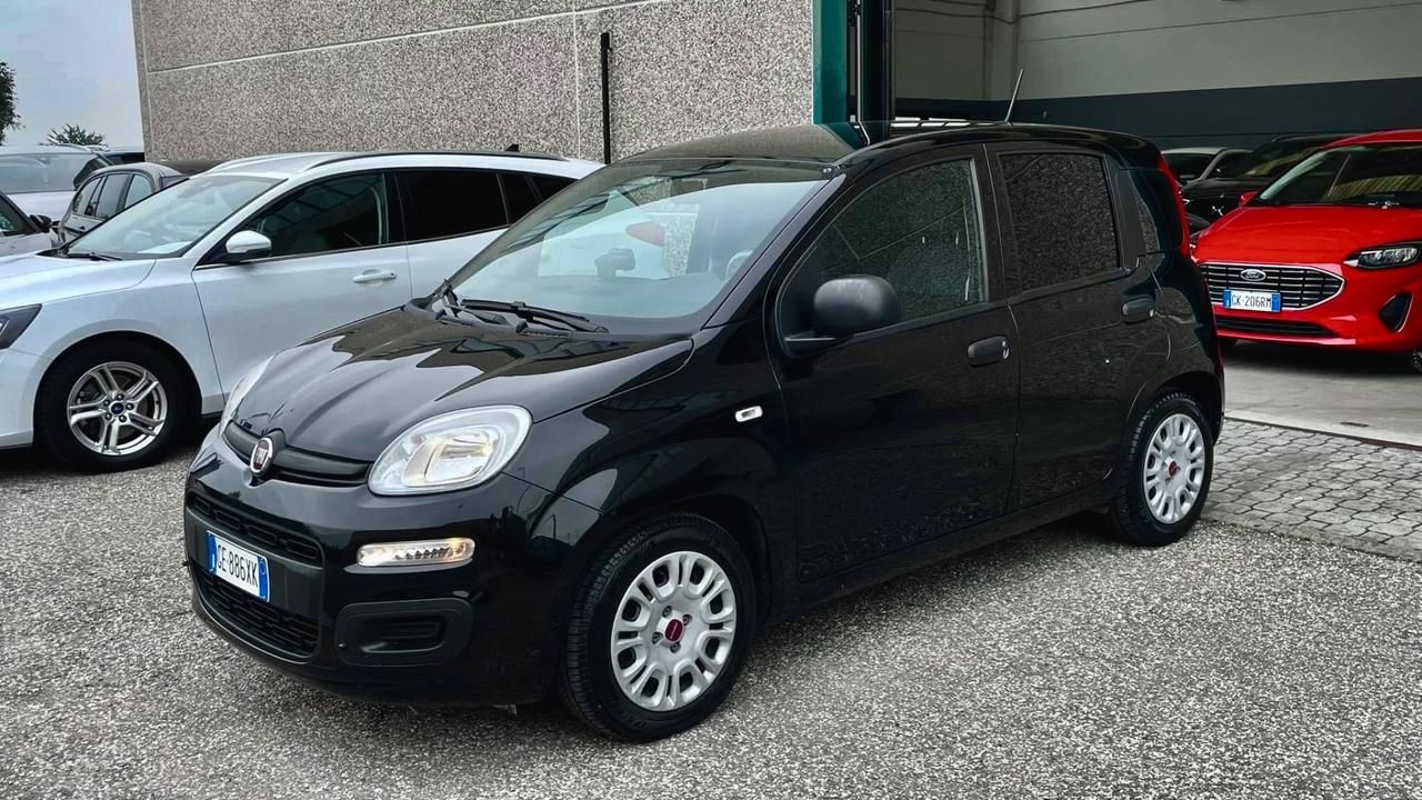 Fiat Panda 1.0 FireFly S&S Hybrid Easy NEOPATENTATO