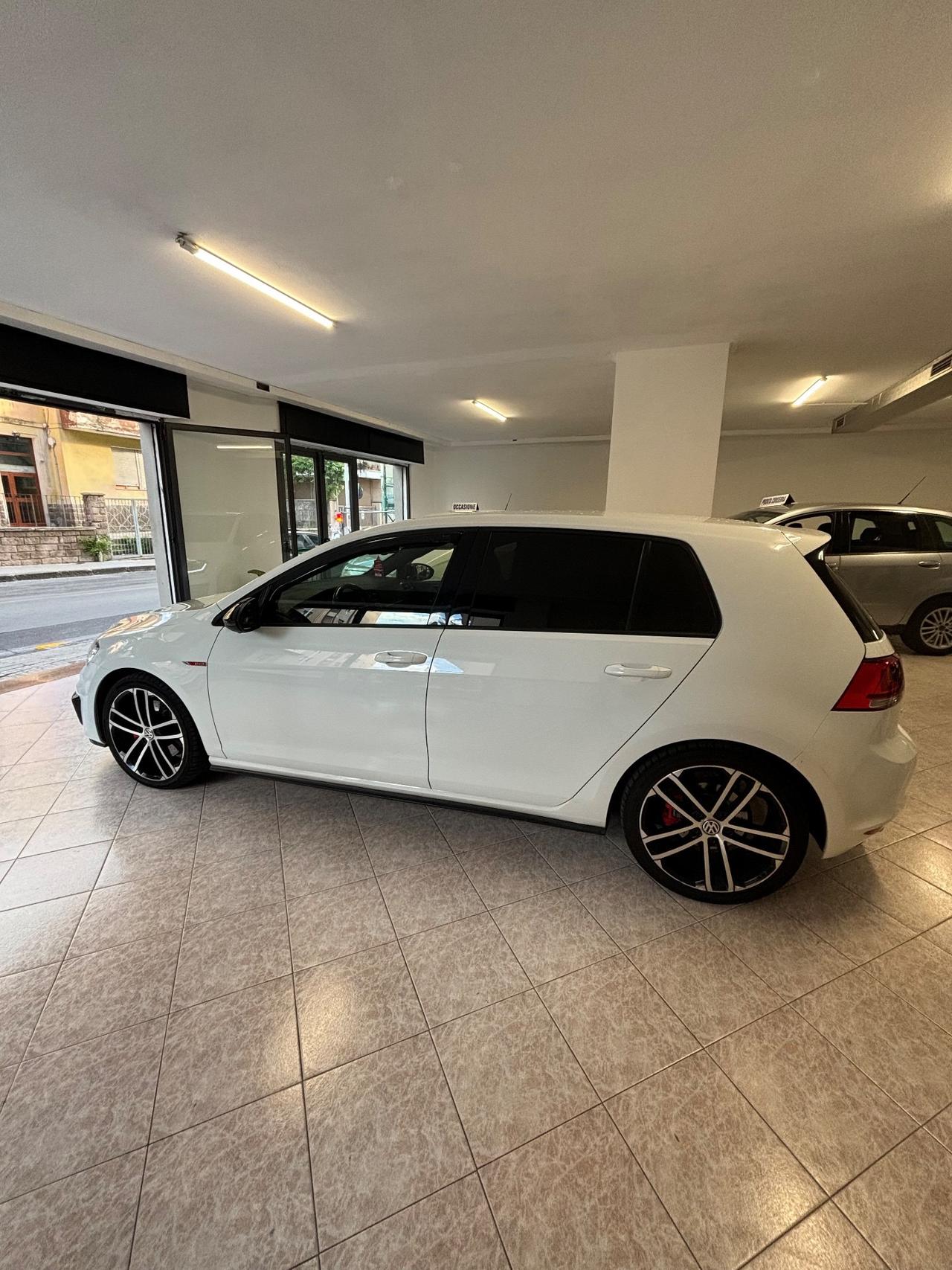 Volkswagen Golf 7 GTD 2.0