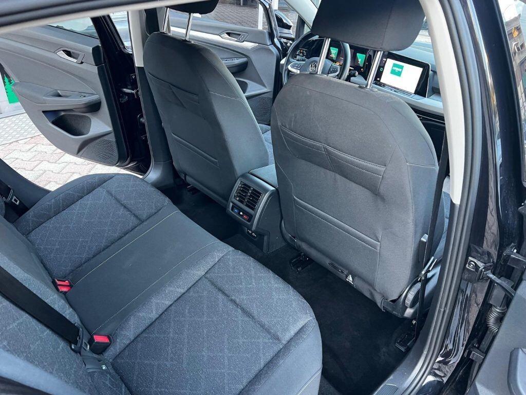 VOLKSWAGEN Golf 1.0 eTSI EVO DSG Life