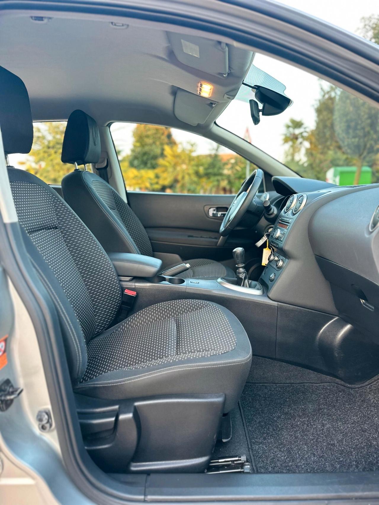 Nissan Qashqai 2.0 dCi DPF Tekna
