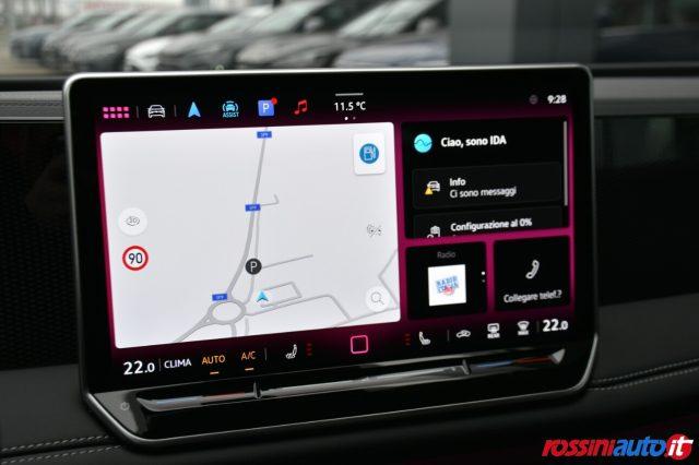 VOLKSWAGEN Tiguan 2.0 TDI 150 CV DSG EDITION PLUS + R18 + GANCIO TRA