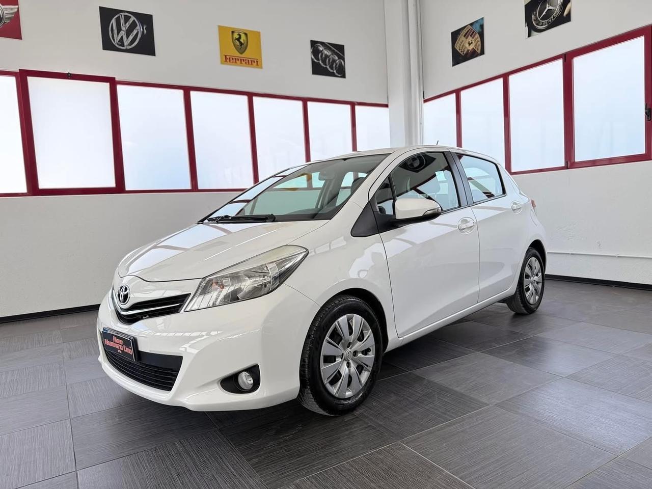 Toyota Yaris 1.4 D-4D 5porte Longe 90cv 2014