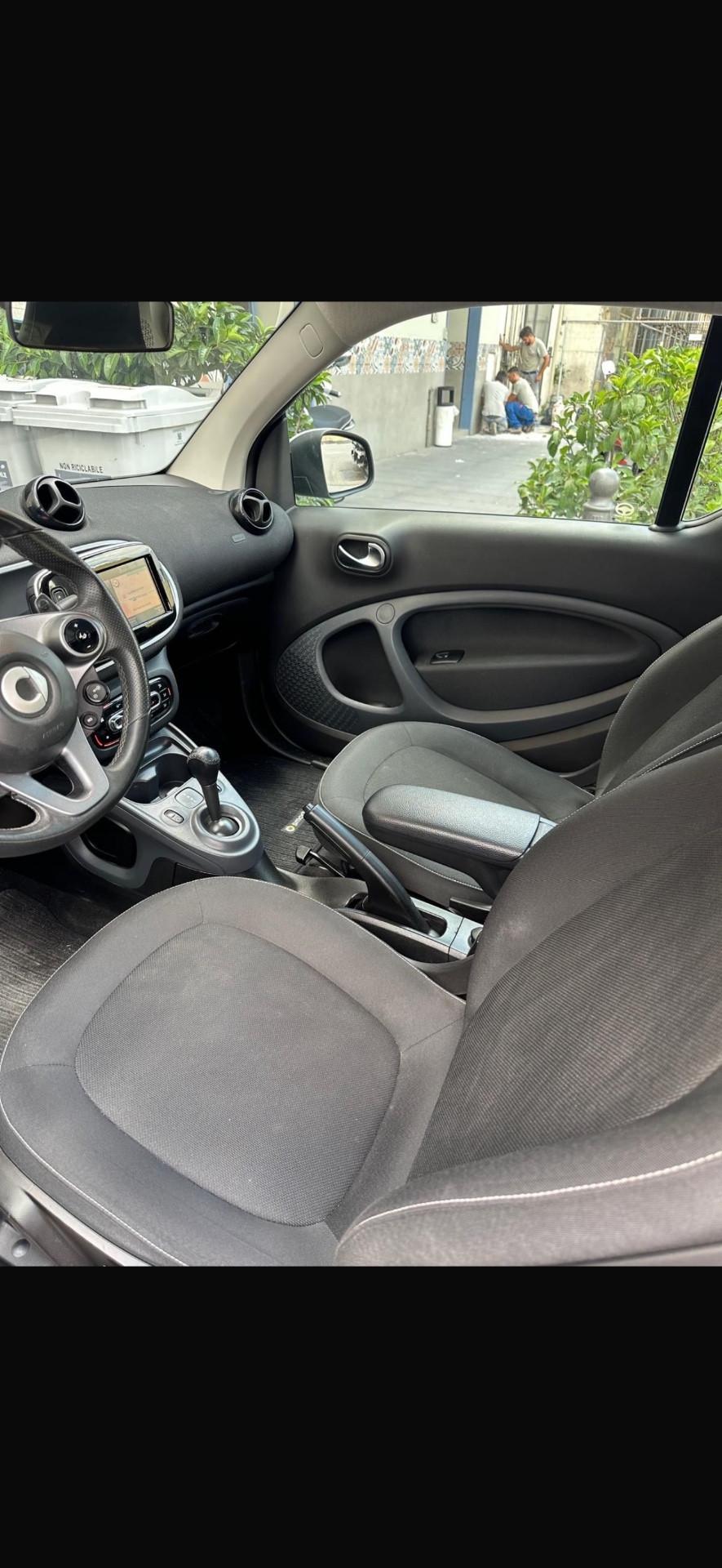 Smart ForTwo 70 1.0 all Brabus automatica