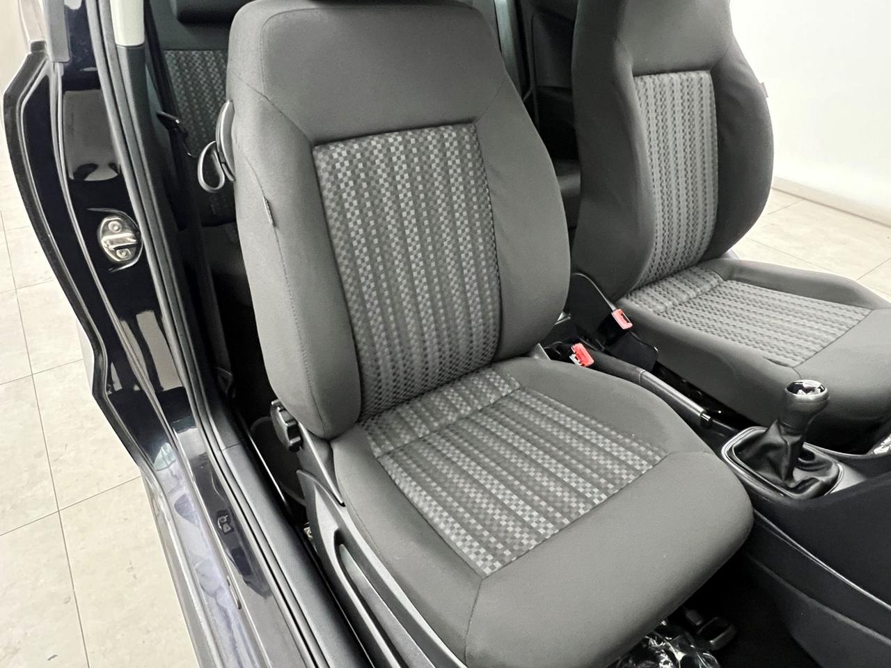 VOLKSWAGEN Polo V 2014 Polo 3p 1.0 mpi Trendline 60cv