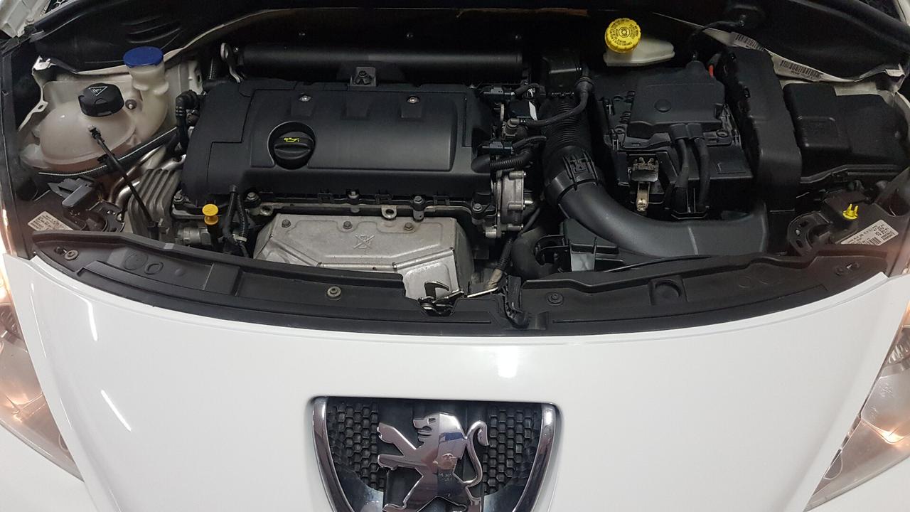 PEUGEOT 207 CABRIO 1.6 VTi 120CV 06/2011
