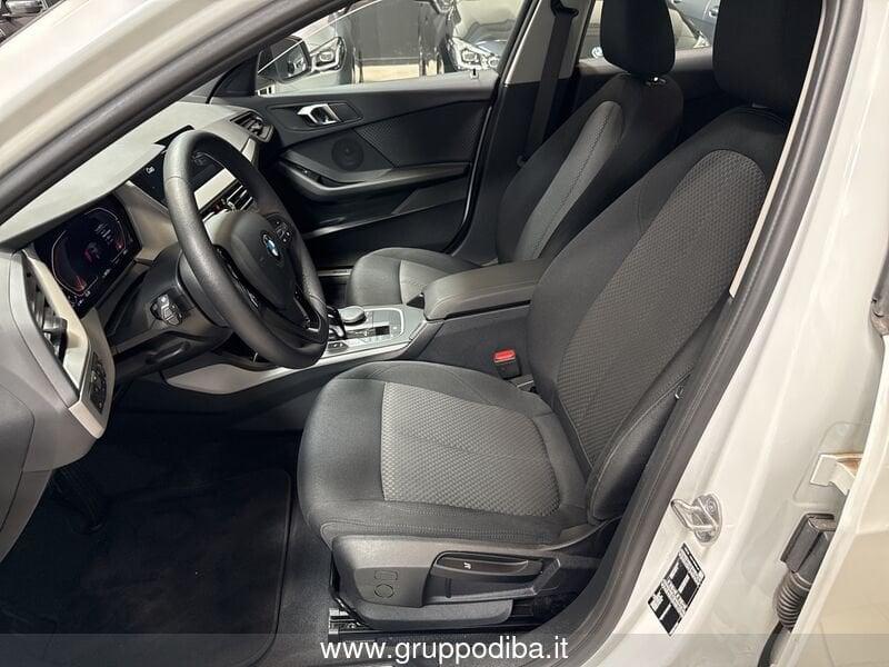 BMW Serie 1 F40 Diesel 118d Business Advantage auto