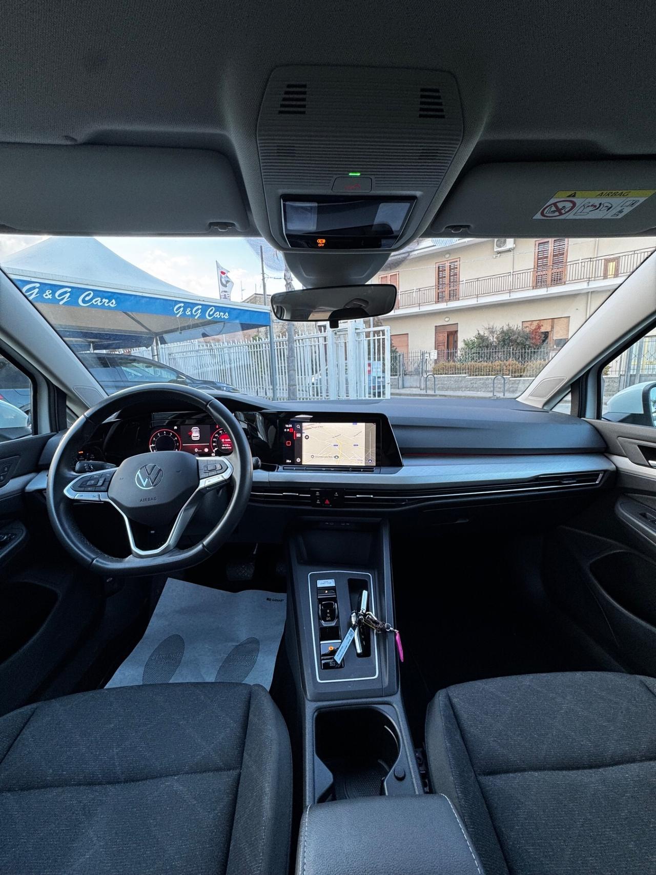 Volkswagen Golf 1.0 eTSI EVO DSG Life