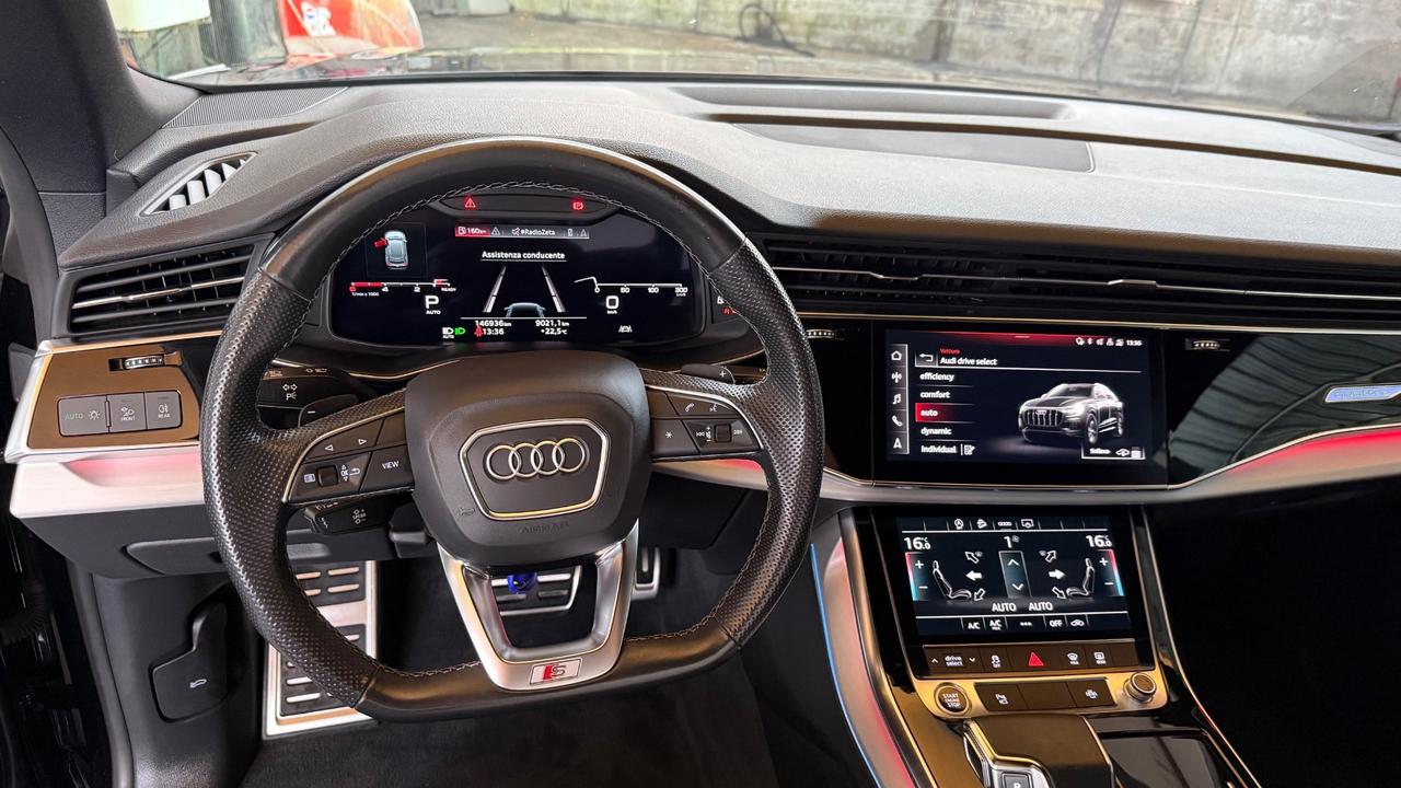 Audi Q8 50 TDI 286 CV quattro S-Line