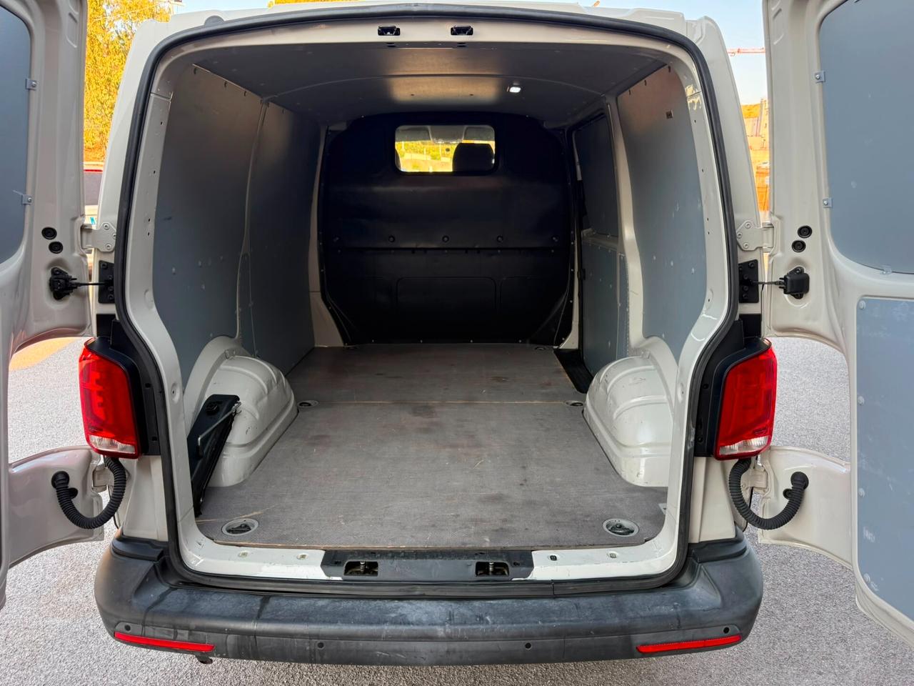 Volkswagen Transporter 2.0 TDI 150 Cv