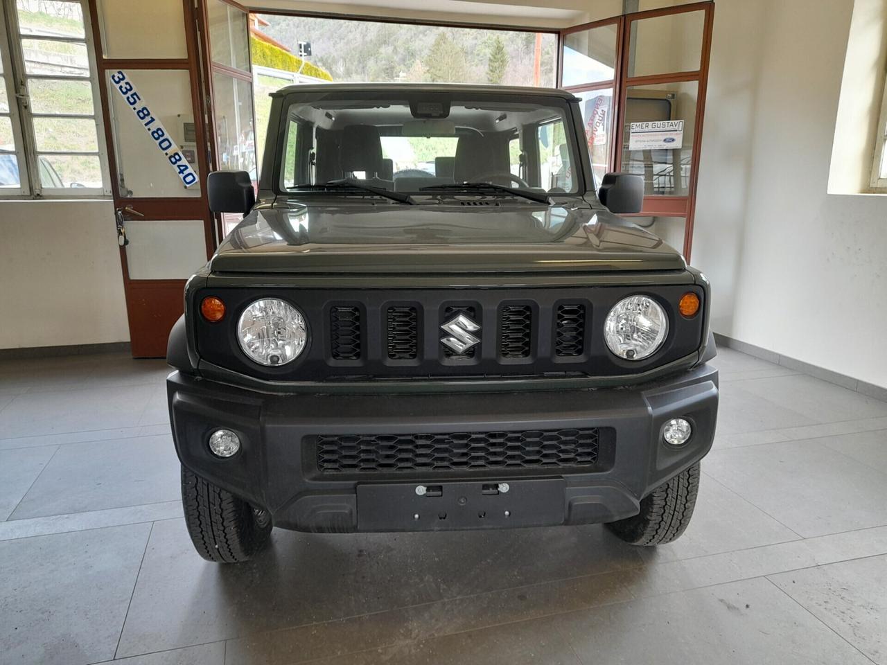 Suzuki Jimny 1.5 5MT Top 4 Posti