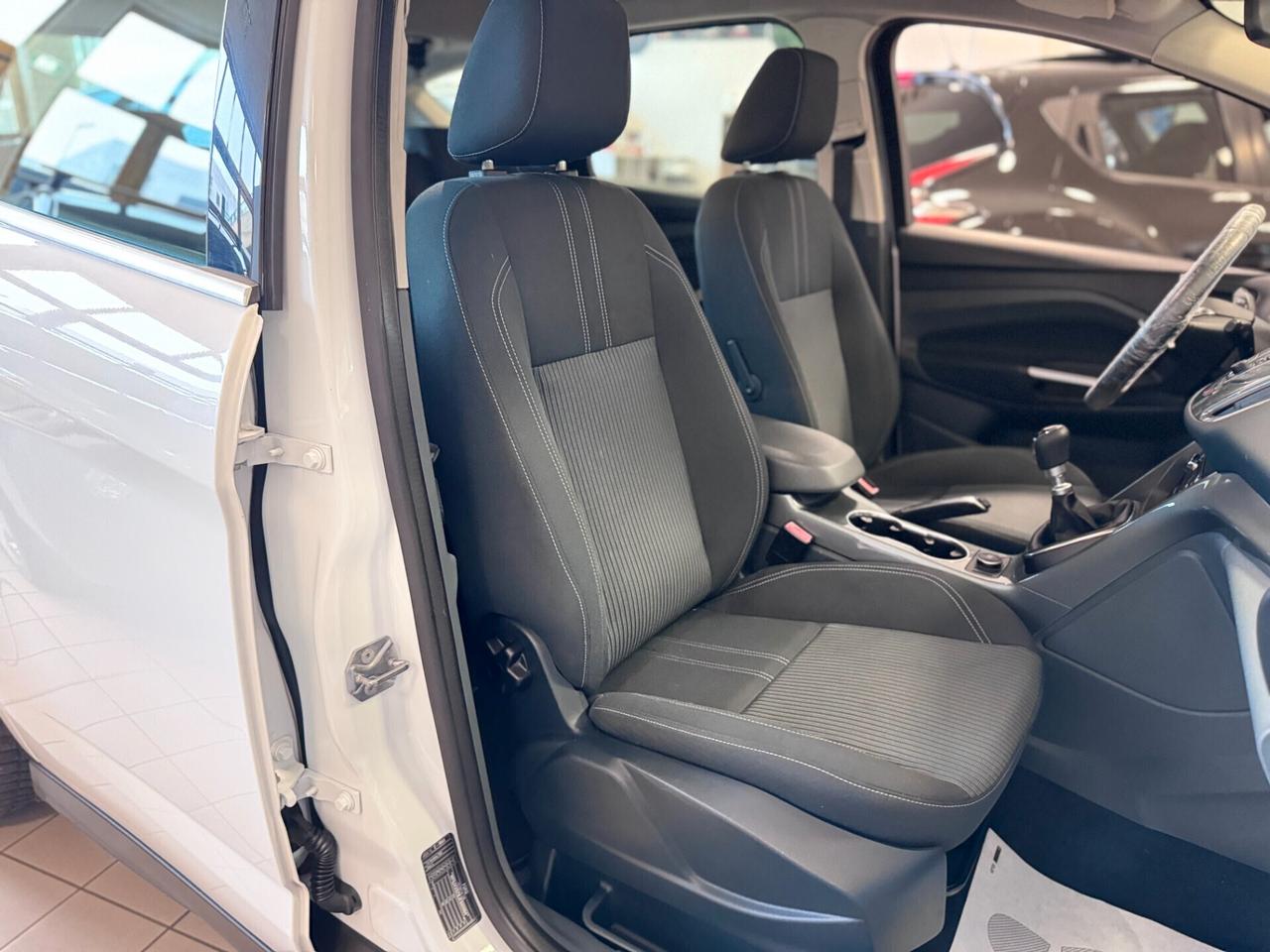 Ford C-Max 1.6 TDCi 115CV Titanium