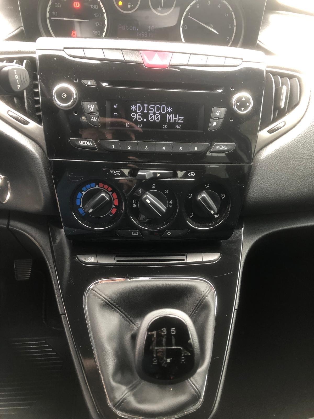 LANCIA YPSILON 1.2 BENZINA-GARANZIA 12 MESI