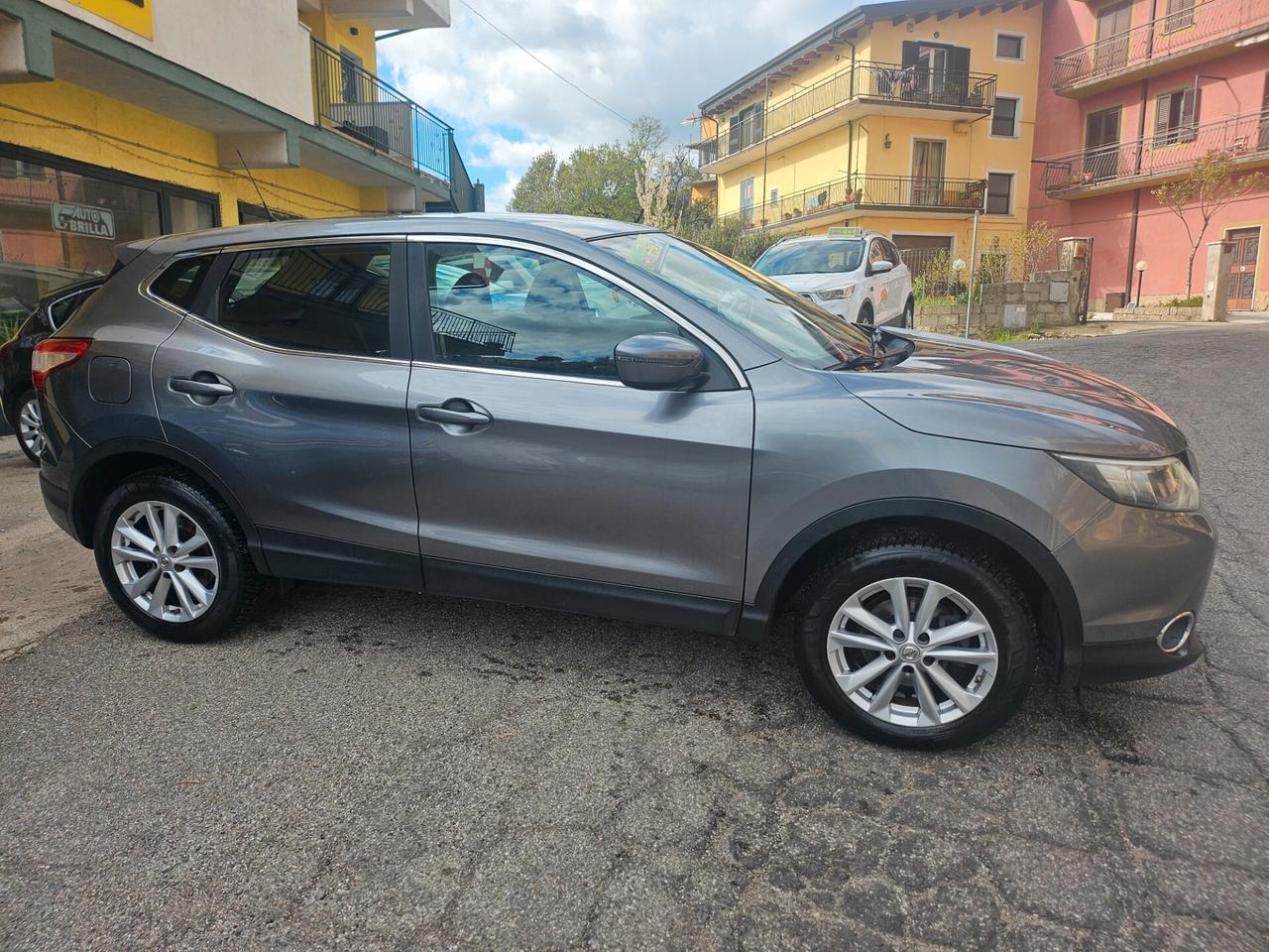 Nissan Qashqai 1.5 dCi Acenta 143.000km 2017