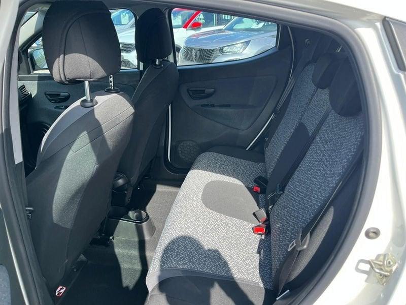 Lancia Ypsilon Ypsilon 1.0 FireFly 5 porte S&S Hybrid Silver Plus