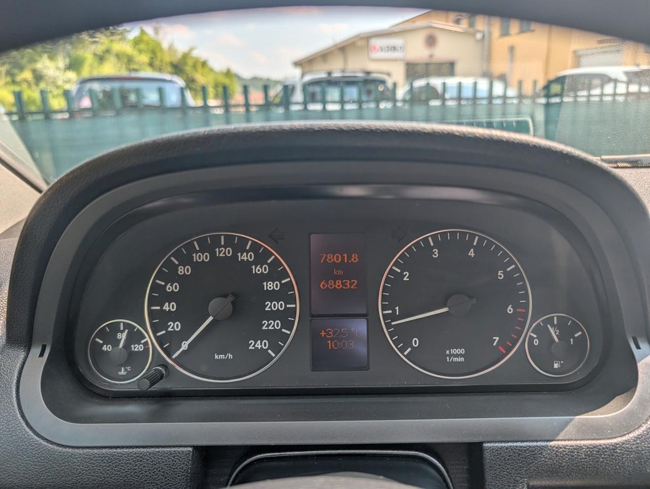 Mercedes-benz A 160 BlueEFFICIENCY Special Edition