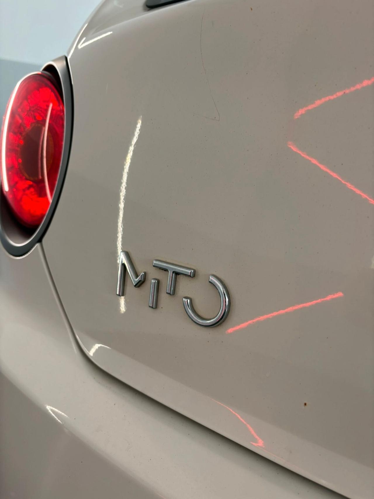 Alfa Romeo MiTo 1.4 T 120 CV GPL Distinctive Sport Pack