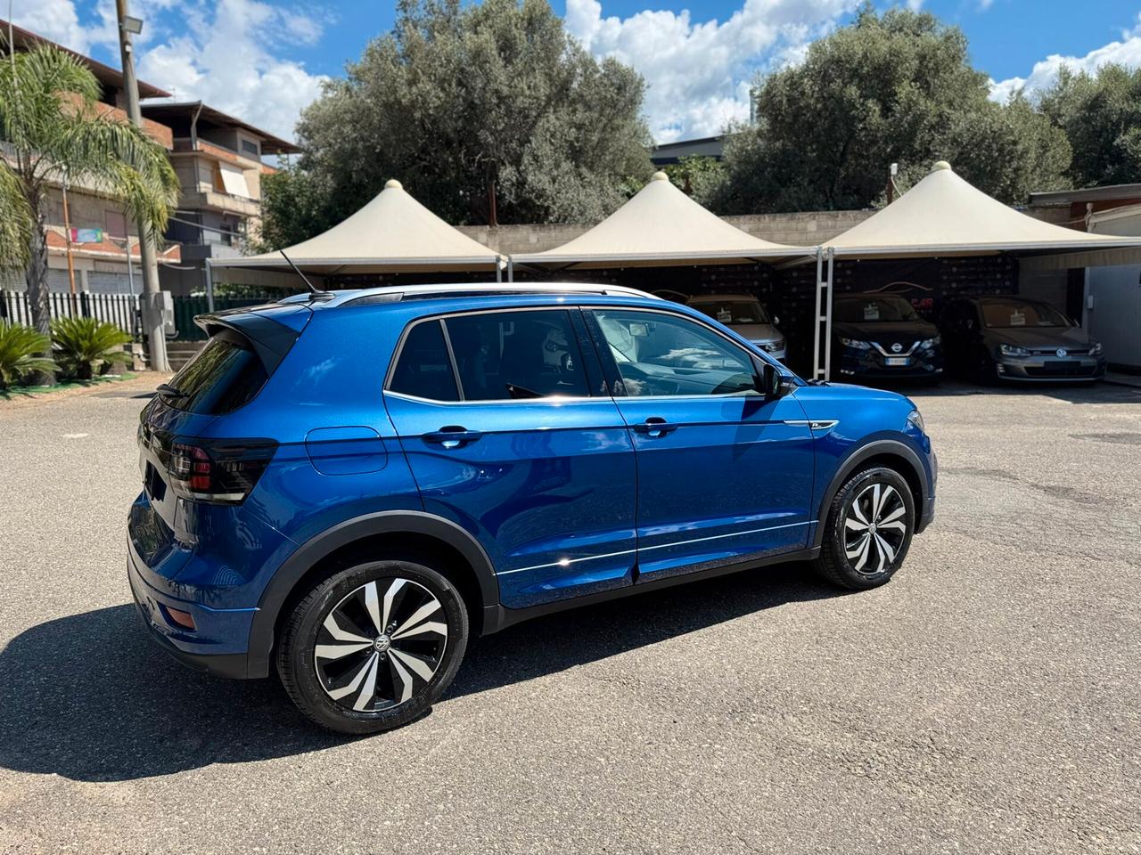 Volkswagen T-Cross 1.6 TDI SCR Style BMT R-LINE