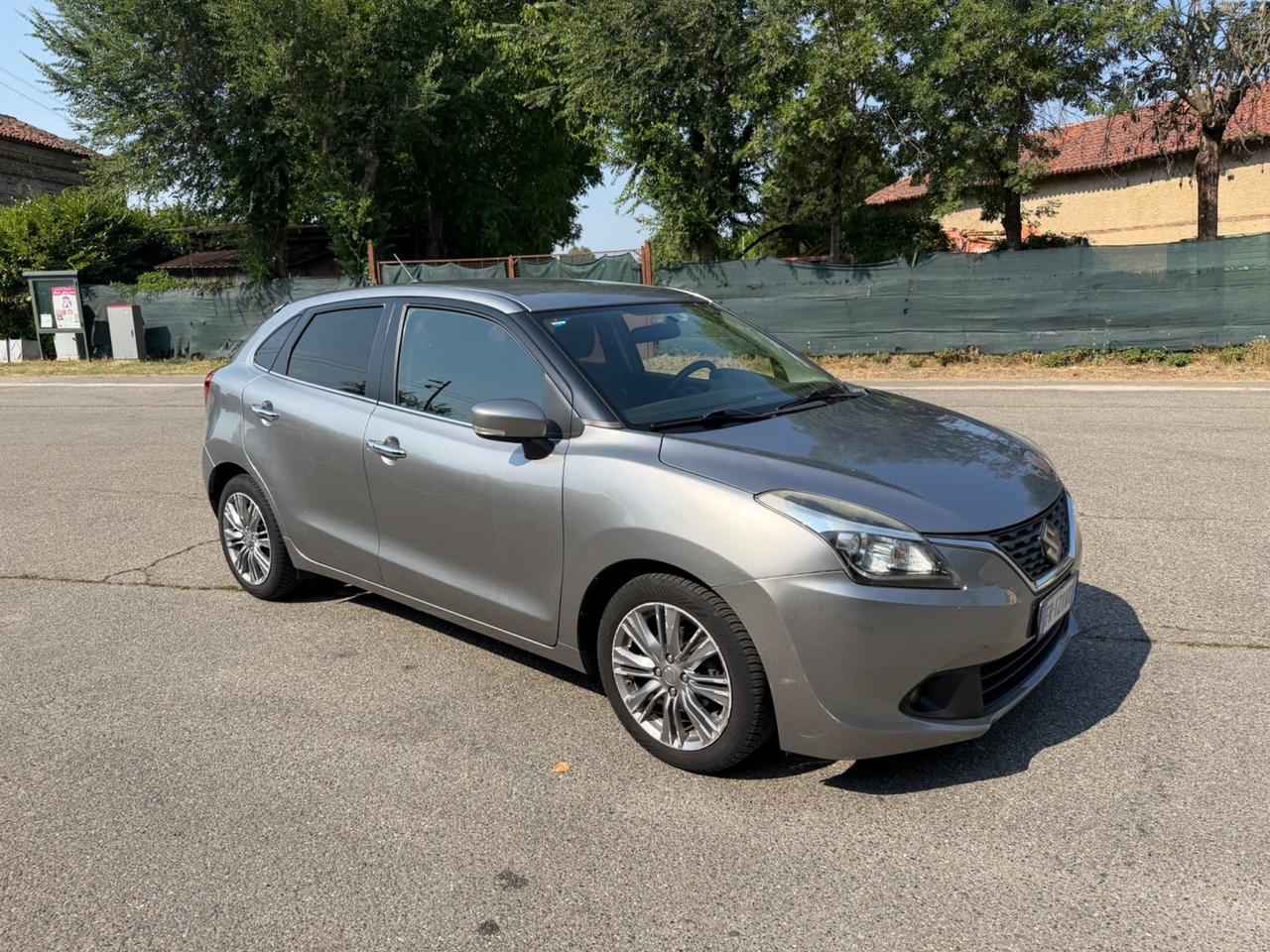 Suzuki Baleno 1.2 Hybrid B-Top