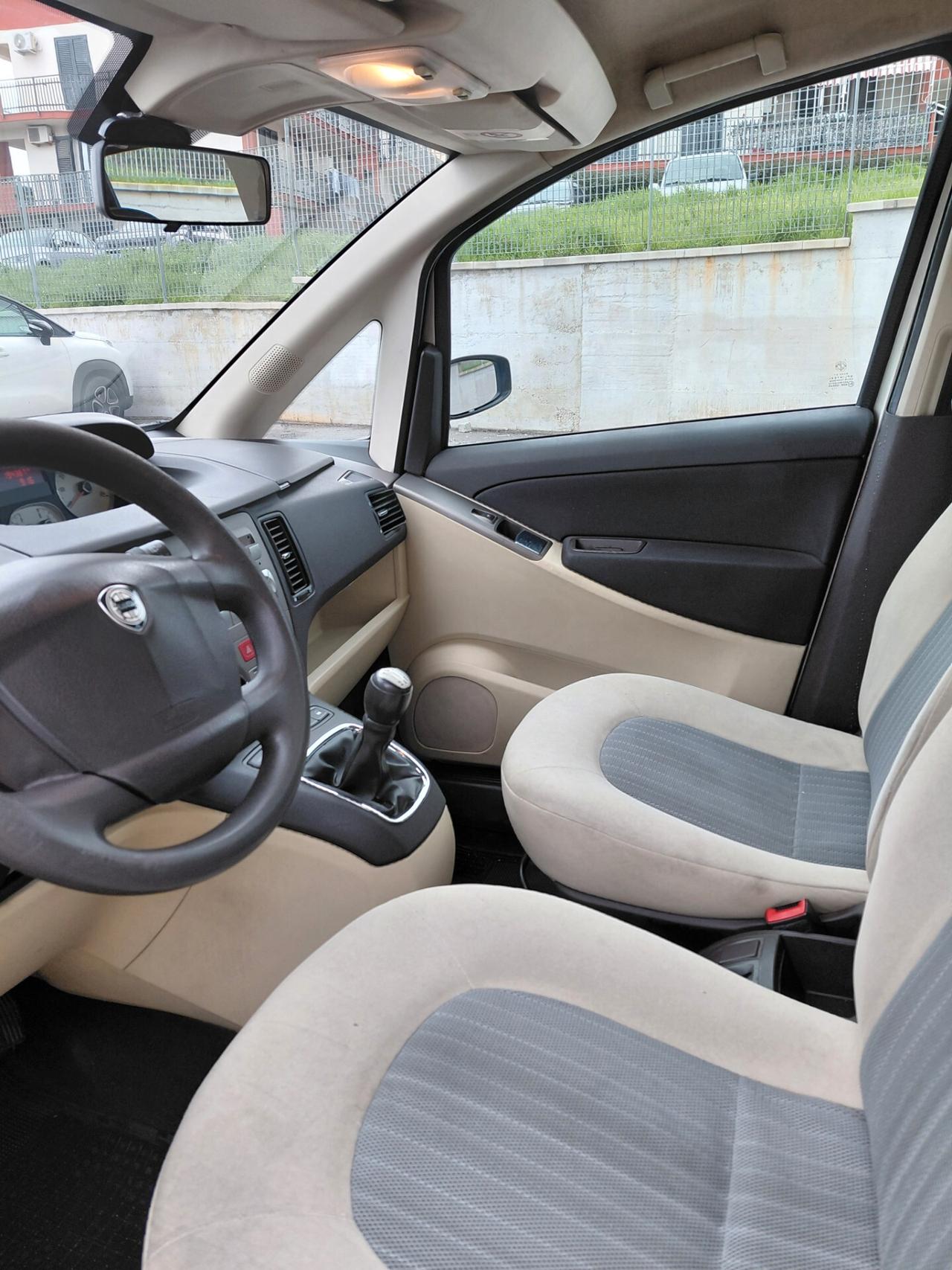 Lancia MUSA 1.9 Multijet Platino Plus