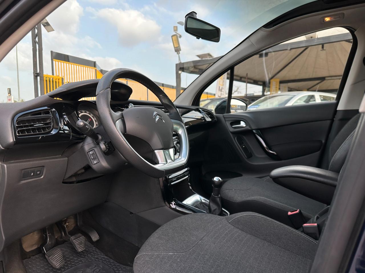 CITROEN C3 1.6 BlueHDi 100 S&S Exclusive