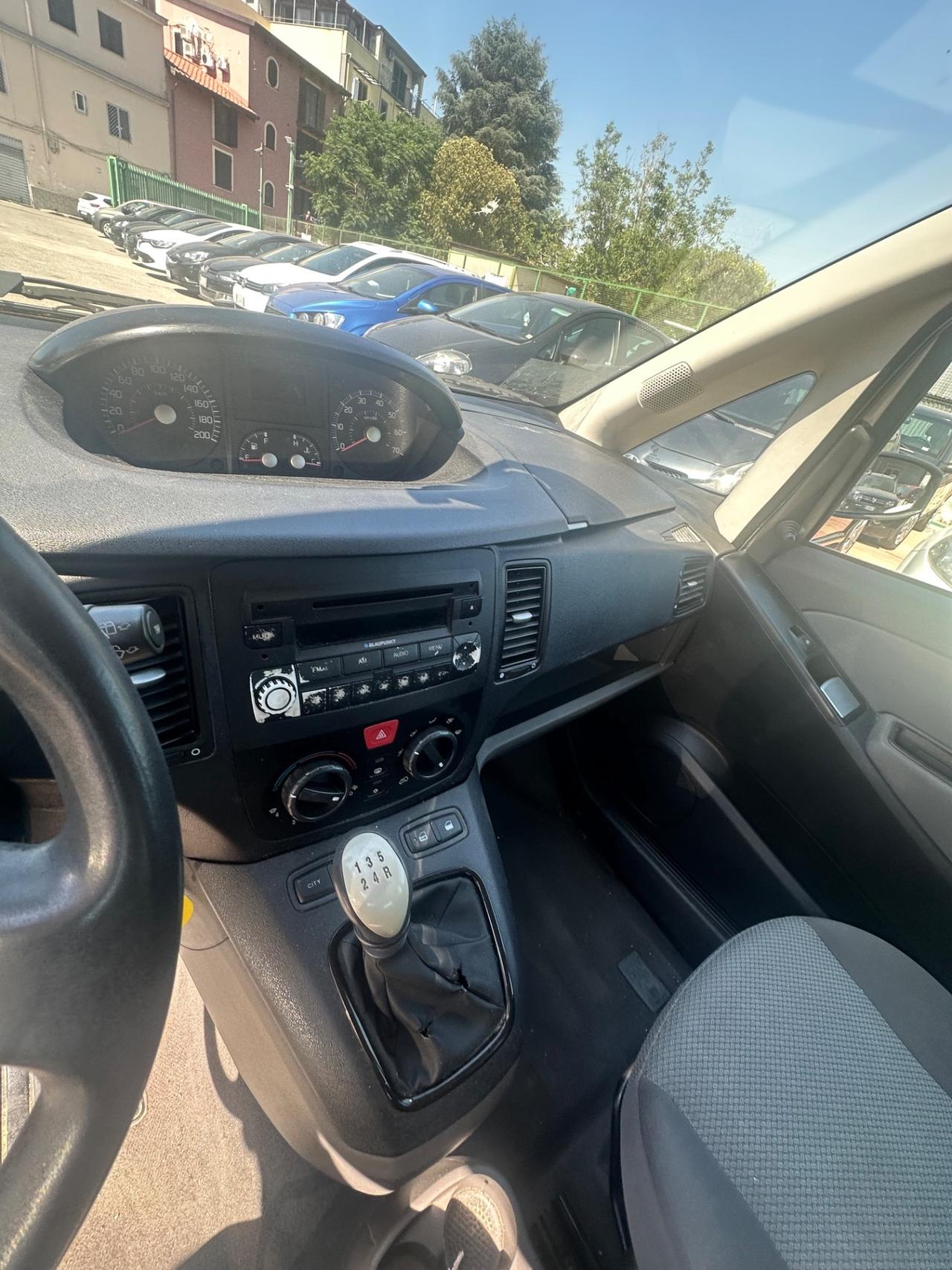 Fiat Idea 1.2 16V BlackLabel