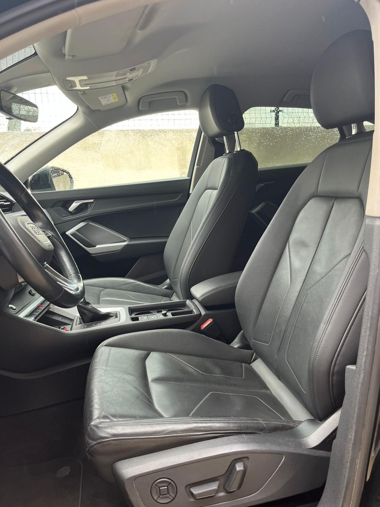 Audi Q3 SPB 35 TDI S tronic quattro edition