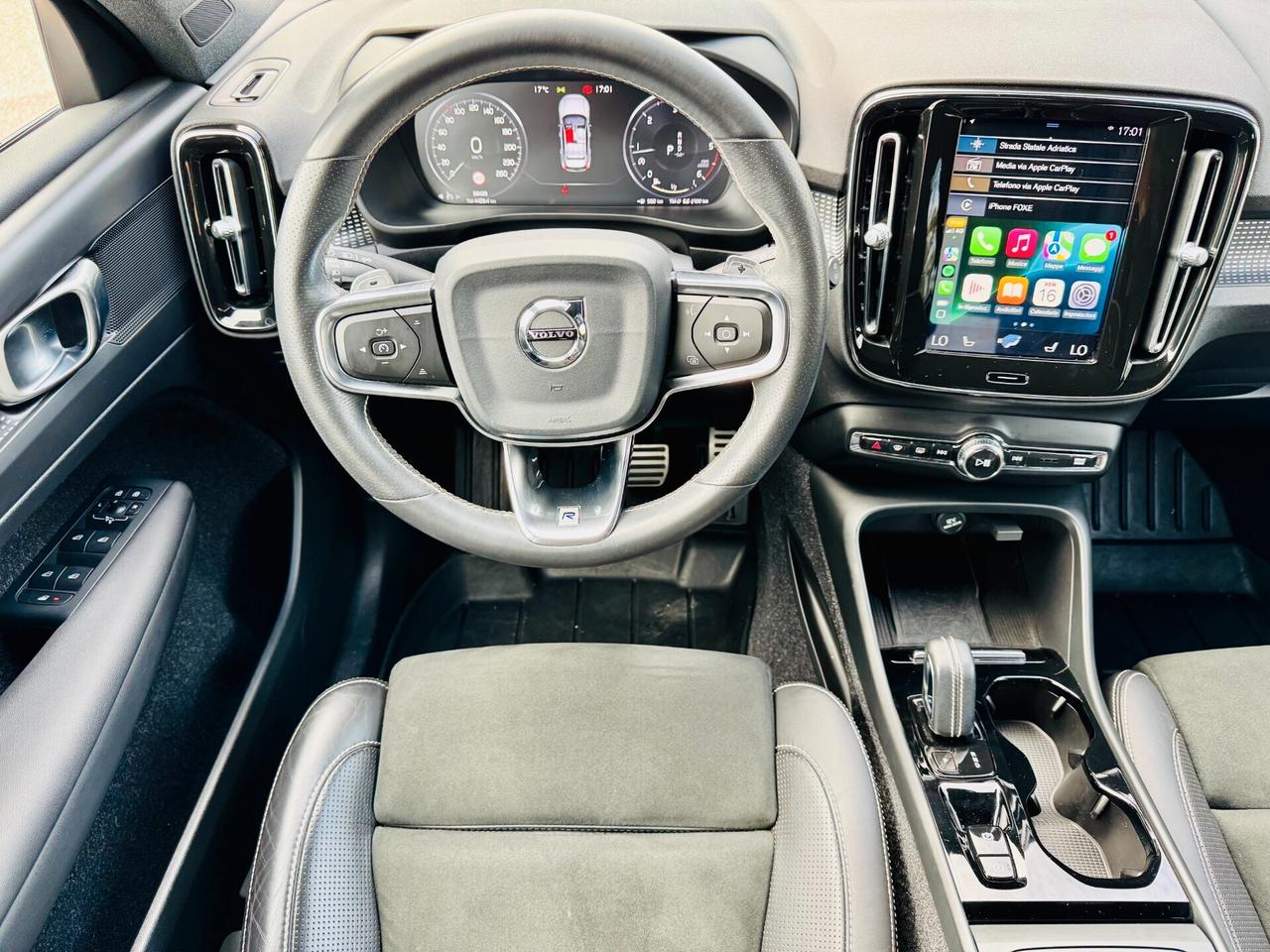 Volvo XC40 D3 R-design CarPlay / LED / RetroCam.