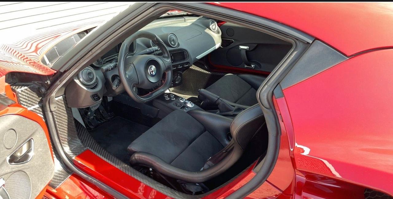 Alfa Romeo 4C 1750 TBi