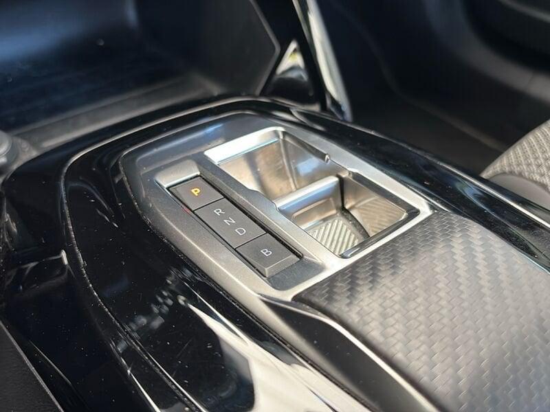 Peugeot e-2008 e-2008 GT 50 kWh