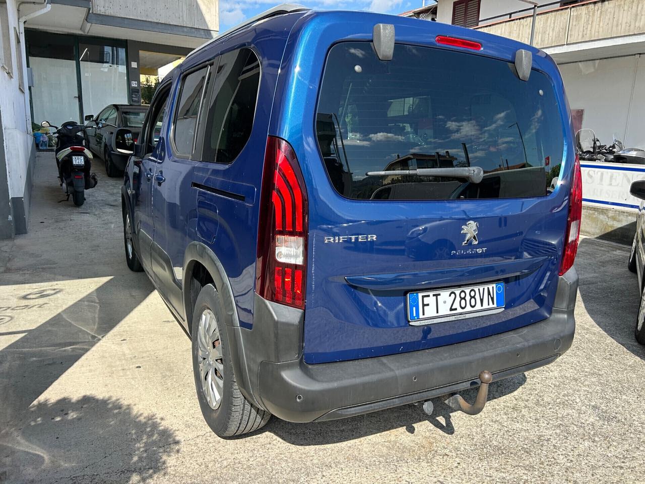 Peugeot Rifter 1.5 HDI GT Line Gancio Di Traino