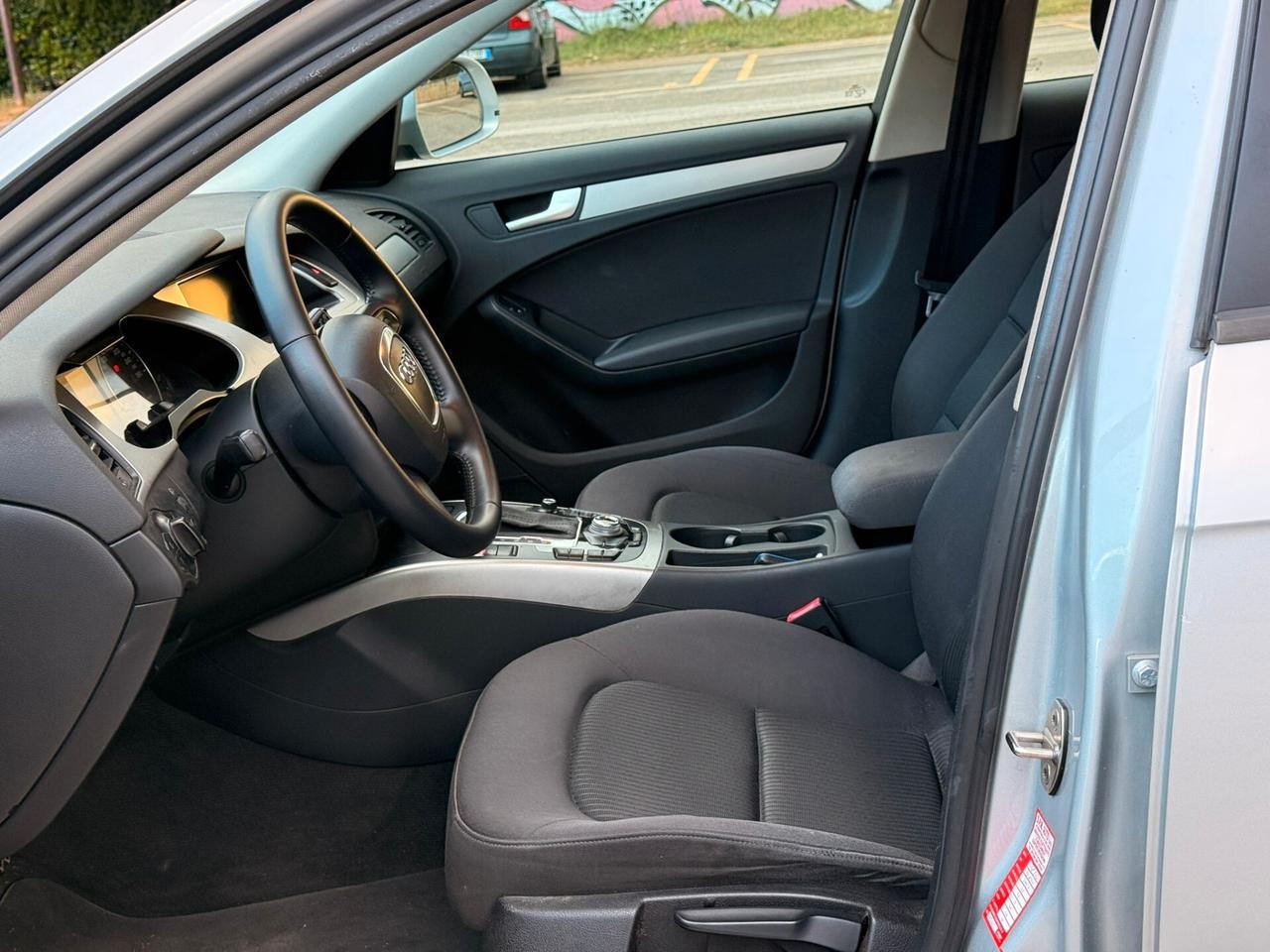 Audi A4 Avant 2.0 TDI 143CV GARANZIA 12 MESI