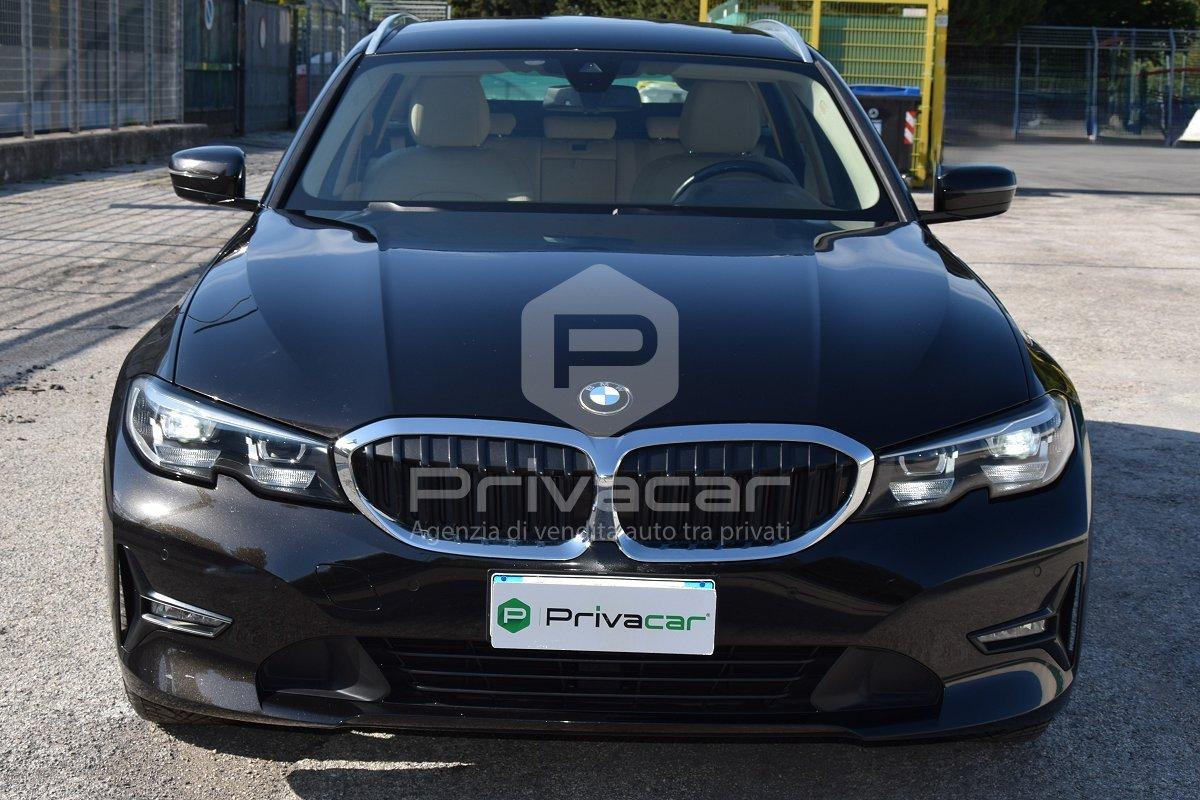 BMW 320d 48V Touring Business Advantage