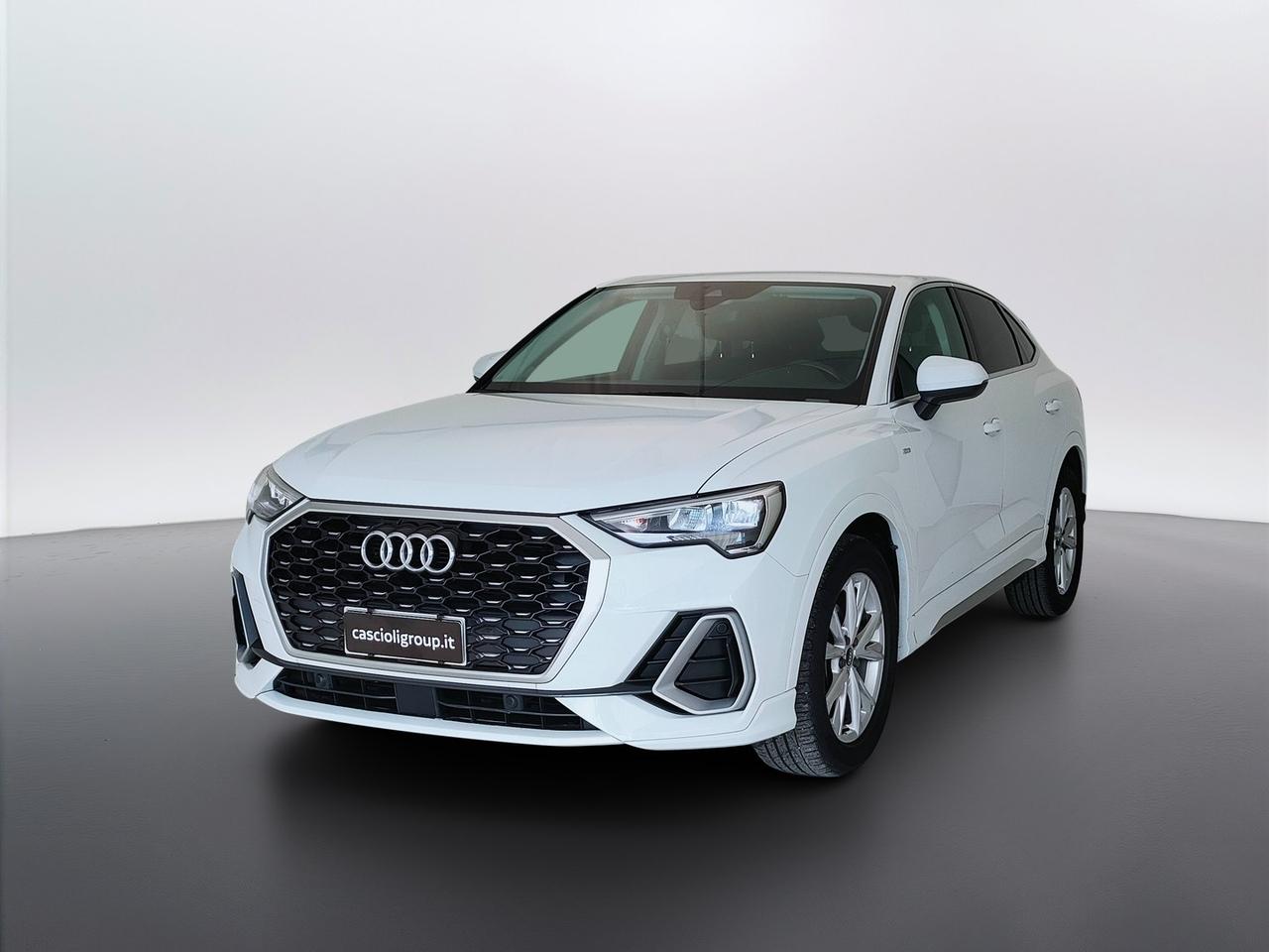 AUDI Q3 I 2019 Sportback - Q3 Sportback 35 2.0 tdi S line edition s-tronic