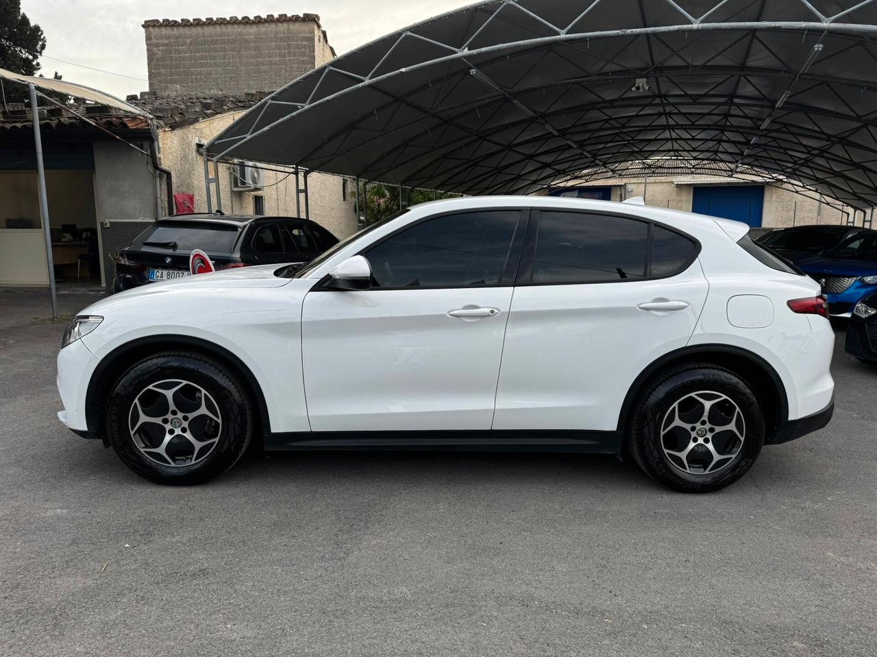 Alfa Romeo Stelvio 2.2 Turbodiesel 160 CV AT8 RWD Super
