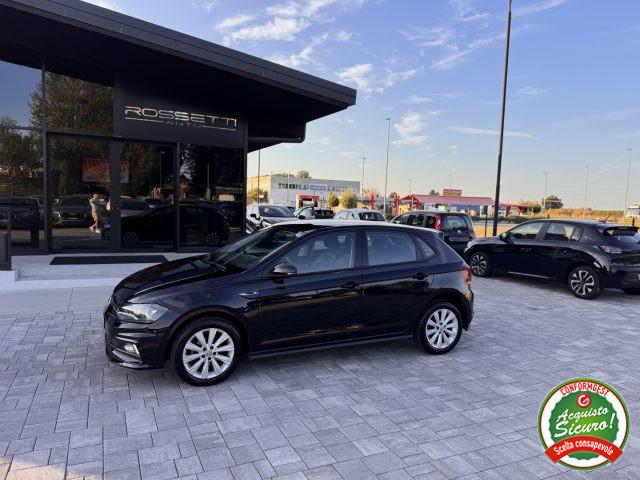 VOLKSWAGEN Polo 1.0 TGI 5p. R-LINE Sport ANCHE PER NEOPATENTATI