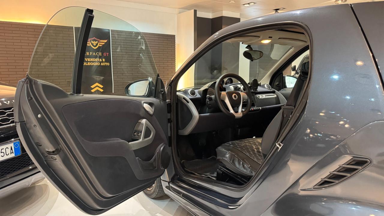 SMART FORTWO 0.8 BENZINA 71CV - 2011