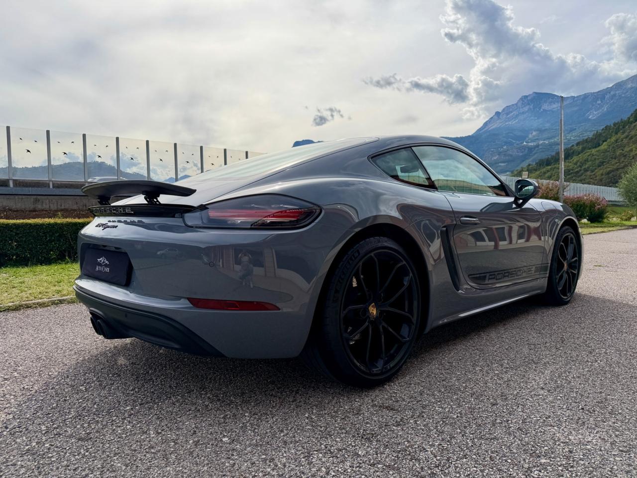 Porsche 718 Cayman 2.0 Style Edition PDK 14.000 KM