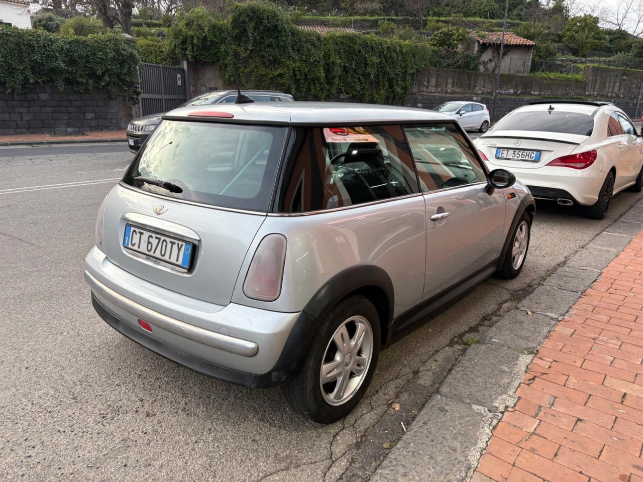 Mini 1.4 tdi One D 75cv
