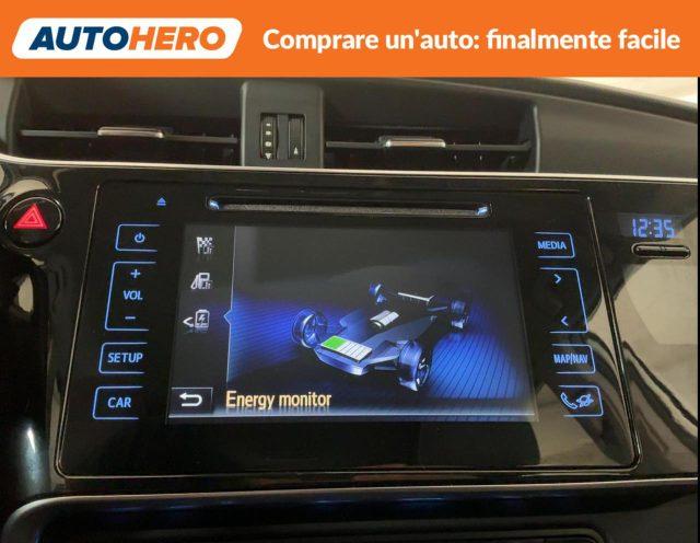 TOYOTA Auris Touring Sports 1.8 Hybrid Black Edition