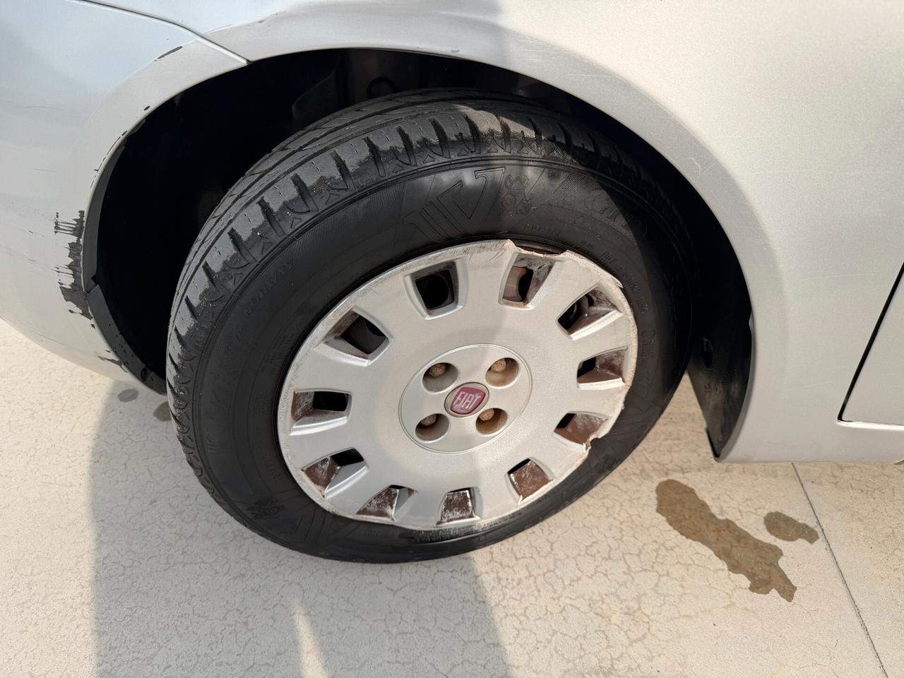 FIAT PUNTO ANNO 2010 1.3 MJT 69 CV