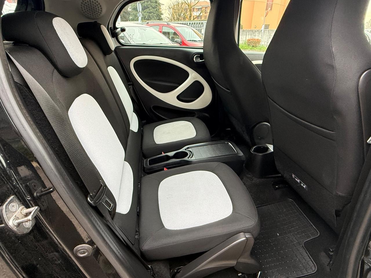 Smart ForFour 70 1.0 Passion
