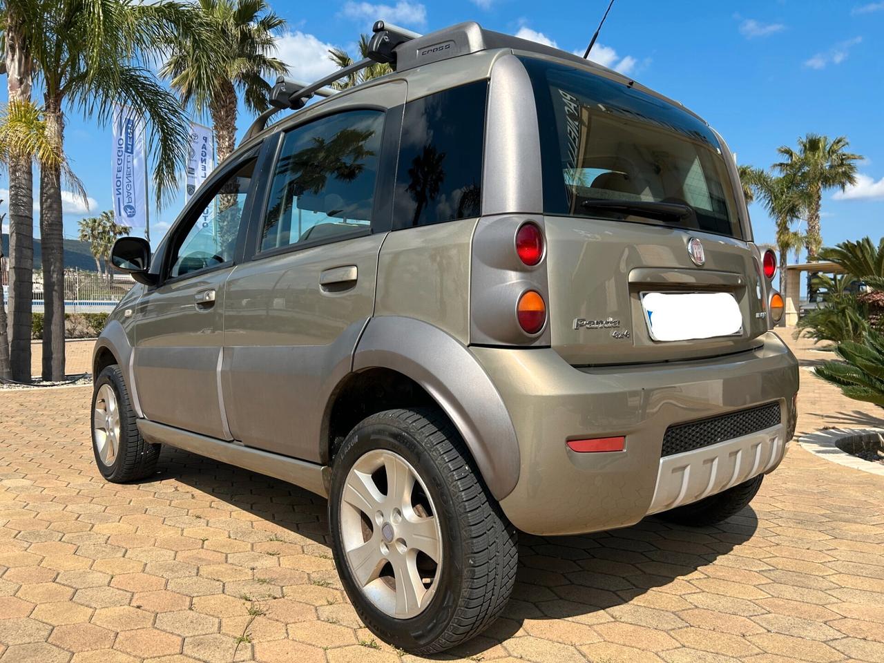 Fiat Panda 1.3 MJT 16V 4x4 Cross
