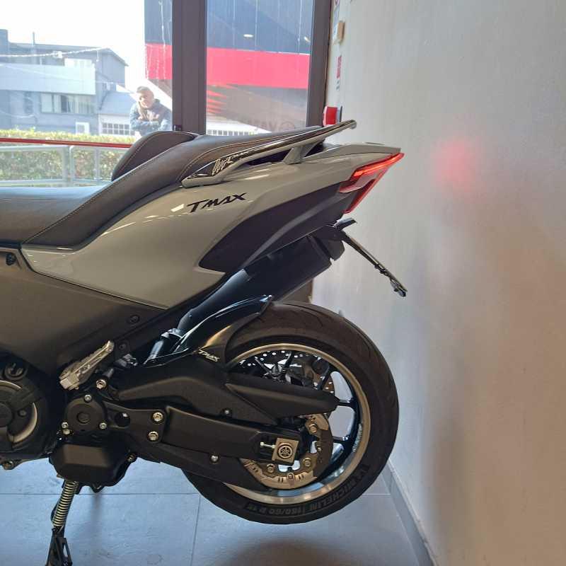 Yamaha T-Max 560 Tech Max - 2025