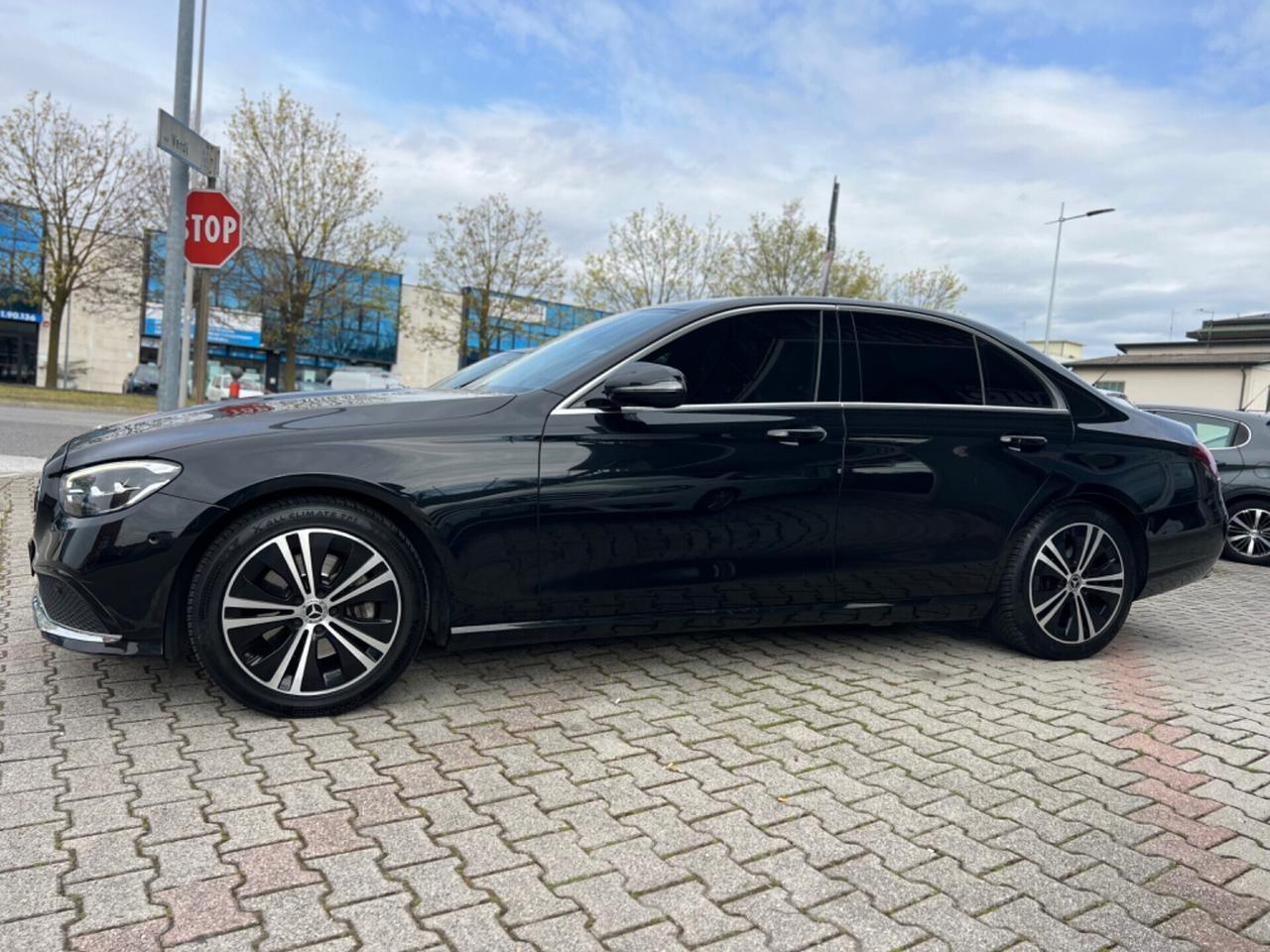 Mercedes-benz E 220 d Auto Business Sport