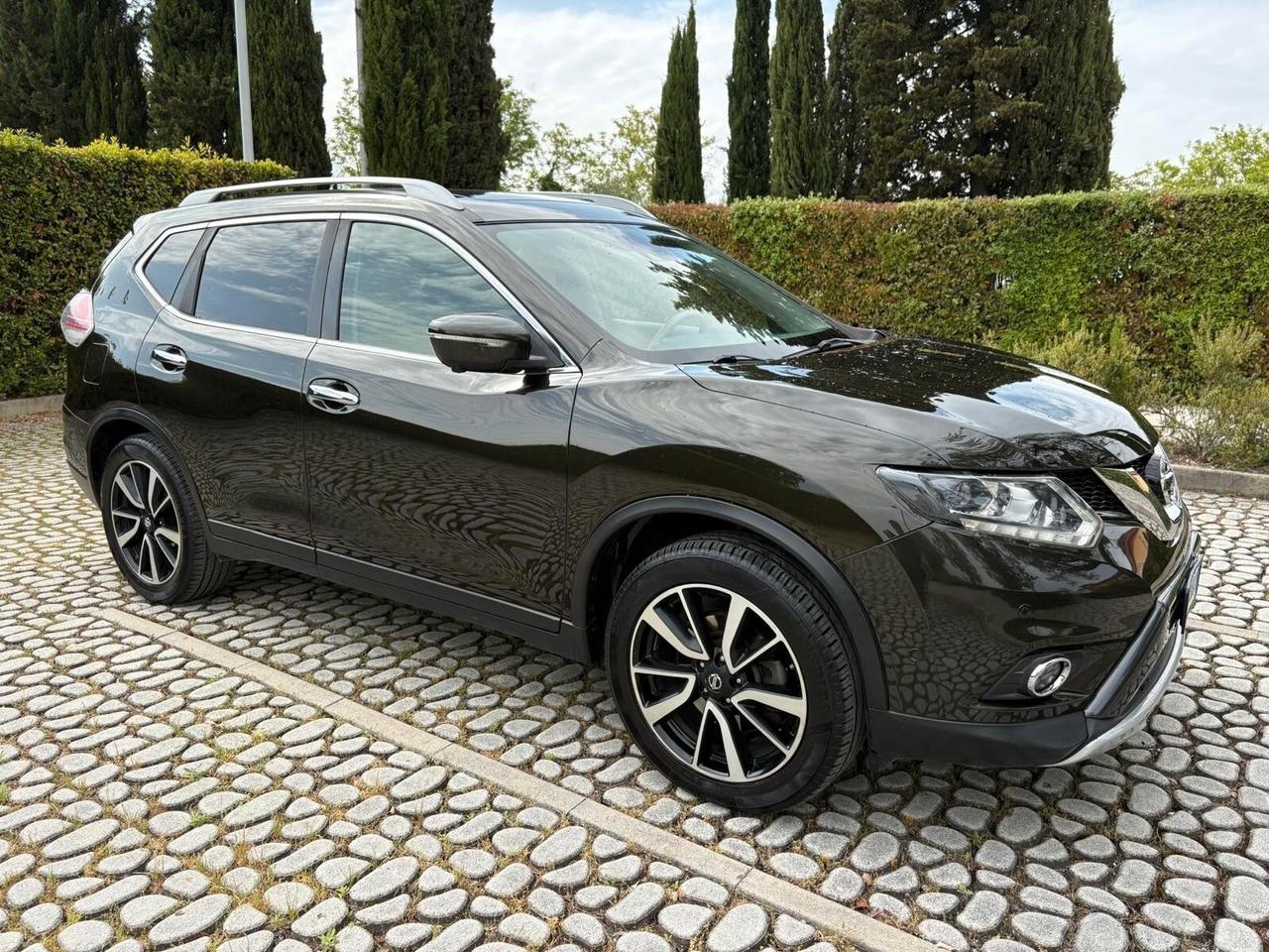 NISSAN X-Trail 1.6dCi 4WD Tekna 7 posti -12-2015