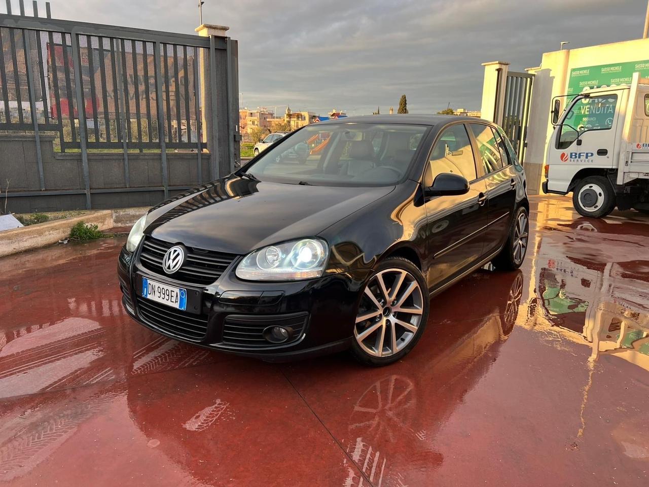 Volkswagen Golf 1.9 TDI DPF 5p. GT Sport