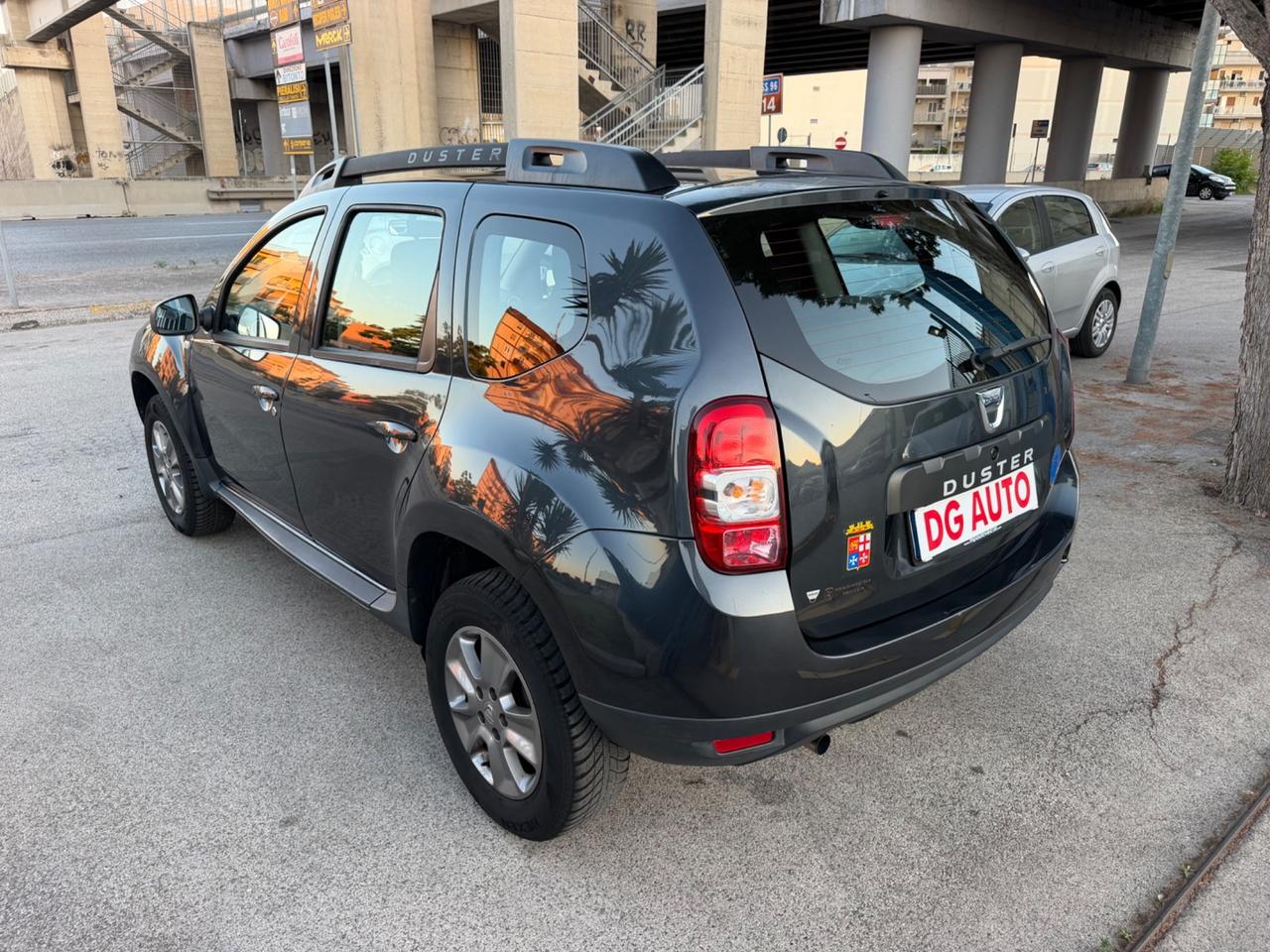Dacia Duster 1.5 dCi 110 cv 2015 navigatore
