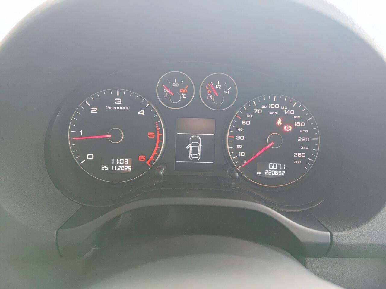 Audi A3 SPB 1.6 TDI 105 CV CR Attraction