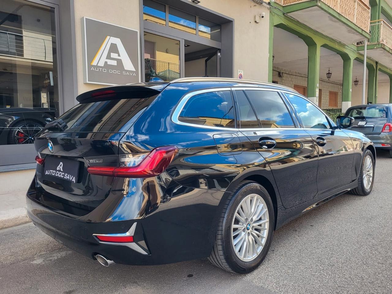 Bmw 318 D 48V Touring Luxury+Pelle+Vetri Oscurati...